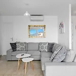 Sea View At Wyndhams Complex מאלגה